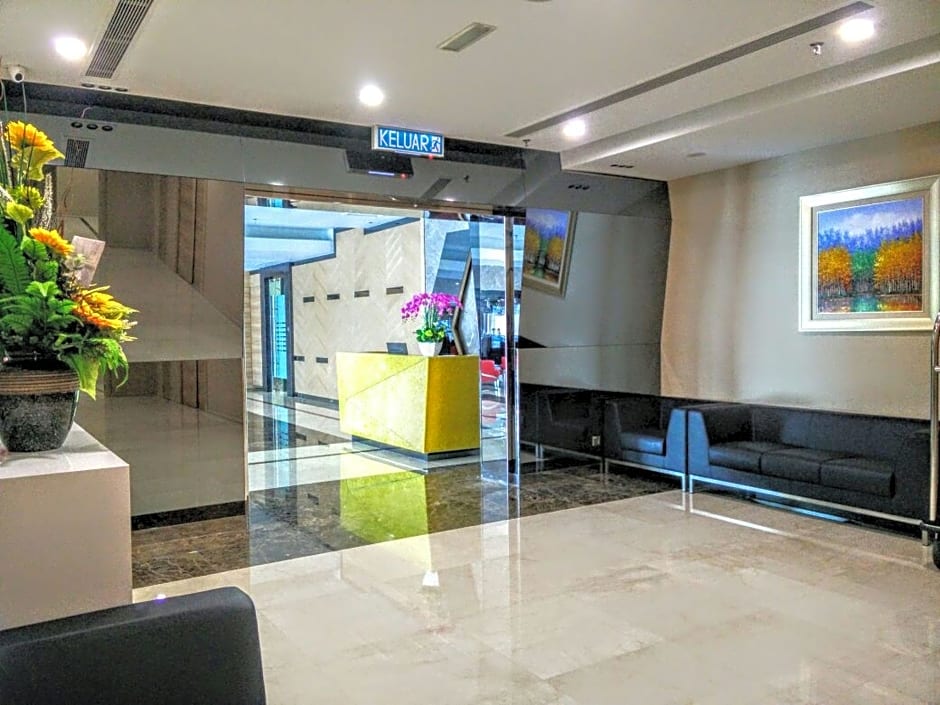 Greens Hotel & Suites