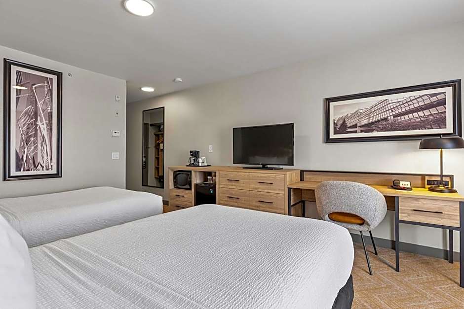 Sandman Hotel & Suites Calgary West