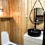 Cozy Pine Suites