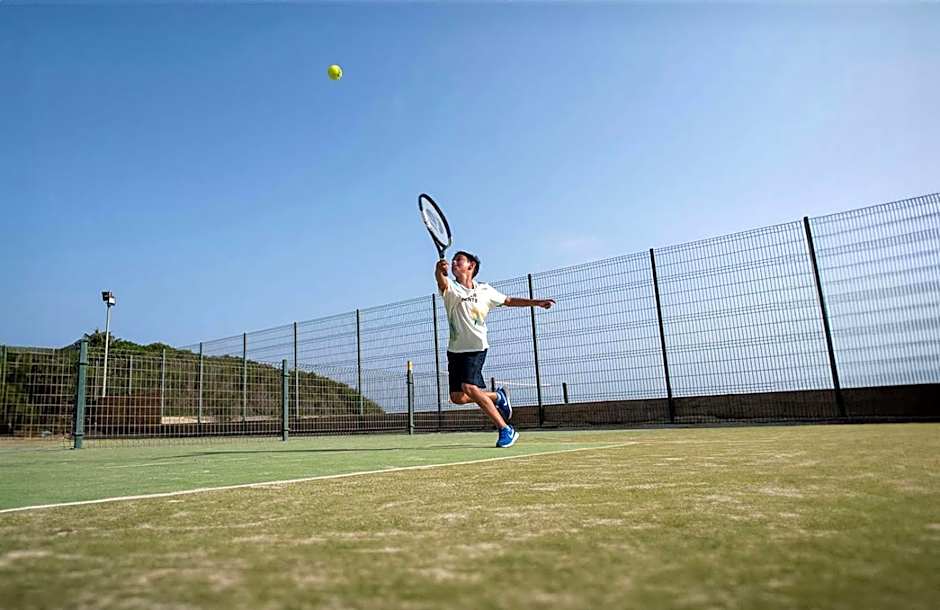 Impressive Playa Granada Golf