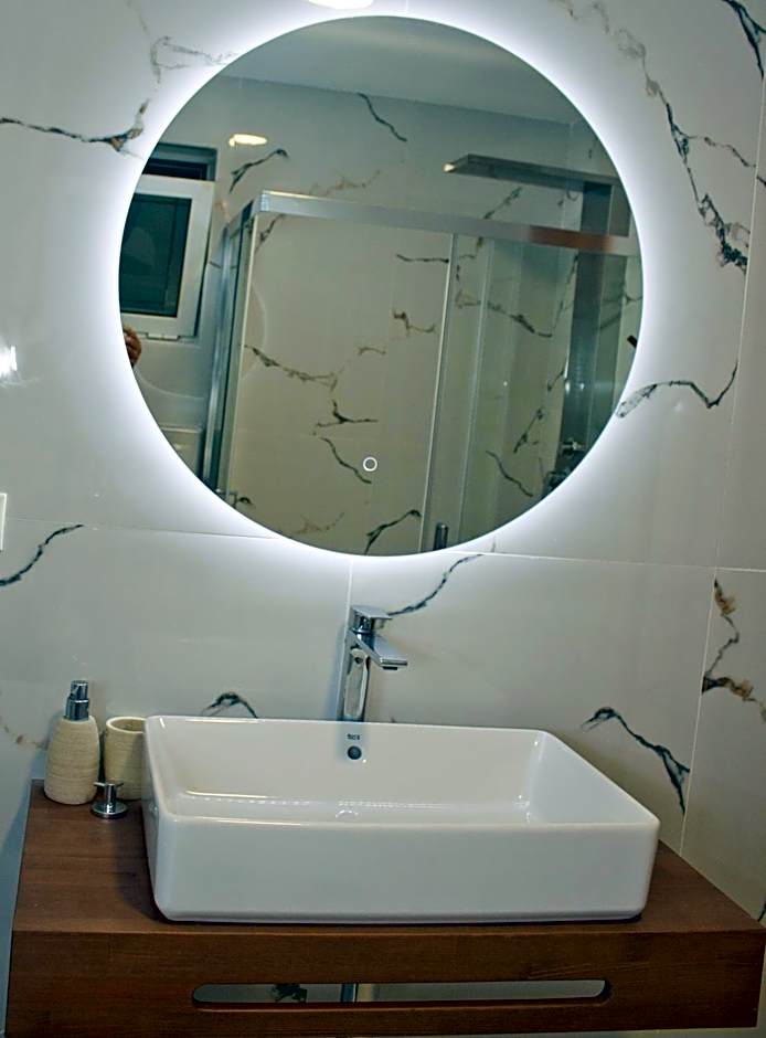 Danaos Hotel