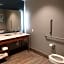 La Quinta Inn & Suites by Wyndham Bardstown