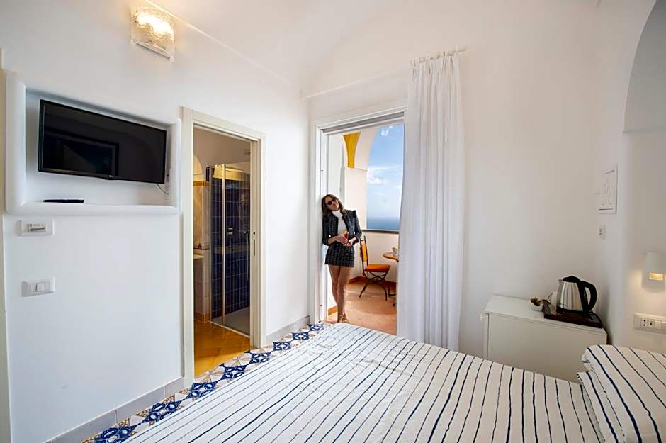 Albadamare Boutique Hotel