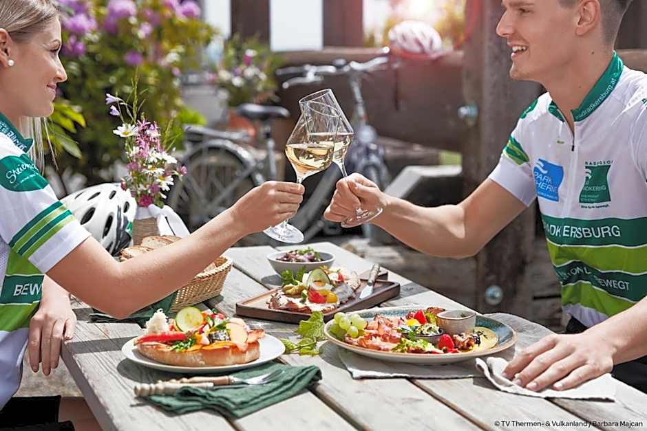 JUFA Hotel Bad Radkersburg - inkl 4h Thermeneintritt in Parktherme