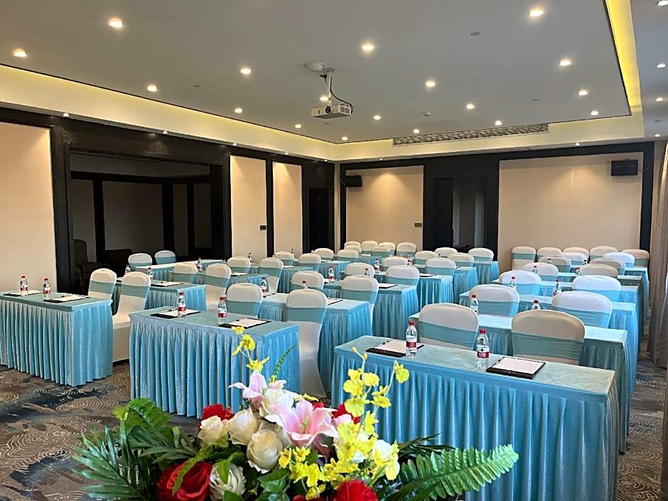 Xana Hotelle·Heyuan Hongxing Road