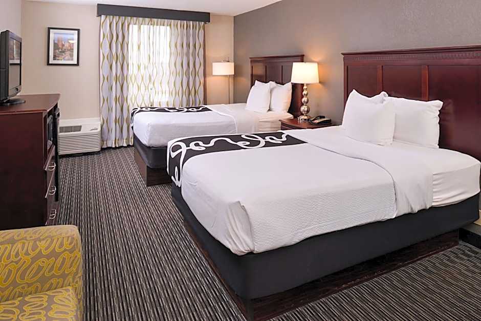 La Quinta Inn & Suites by Wyndham Indianapolis South