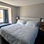 Greenville Pelham Inn by IHG