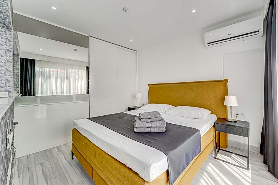 BAL Apartments Adults Only