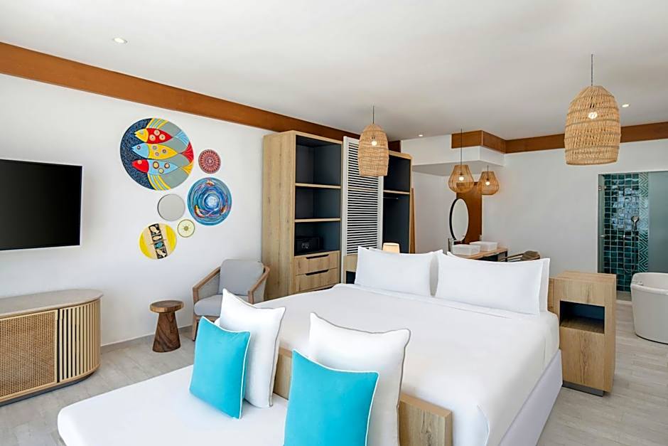 Le Mersenne Zanzibar, Autograph Collection