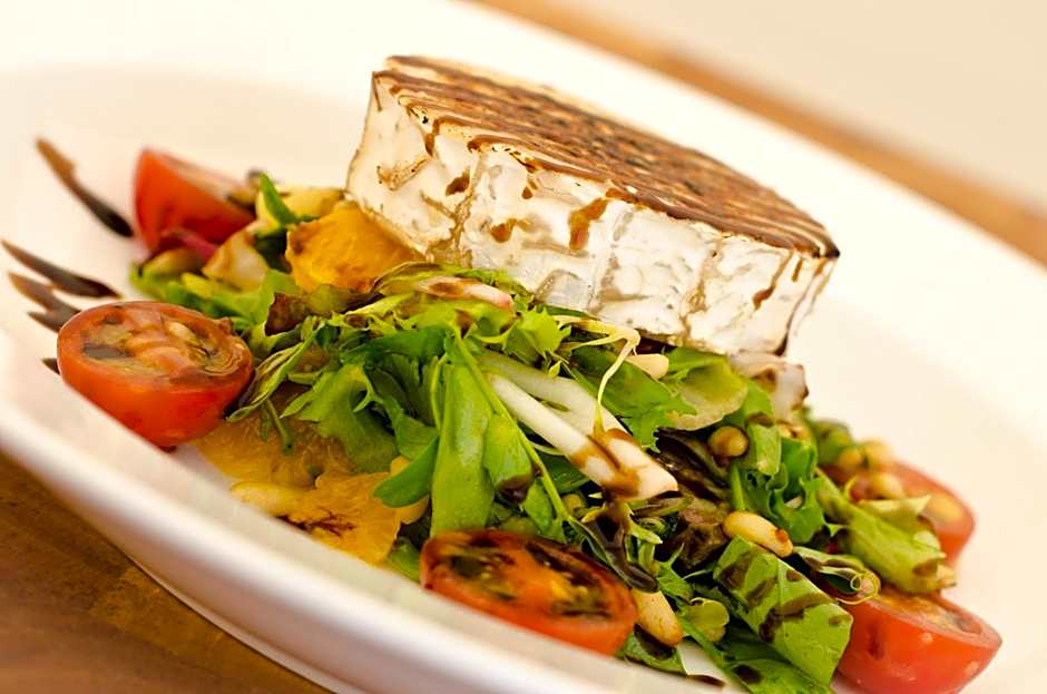 Norfolk Arms Hotel, Ringinglow