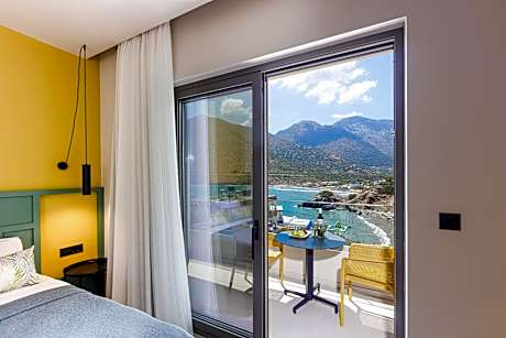 Mira Mare Luxury Residence