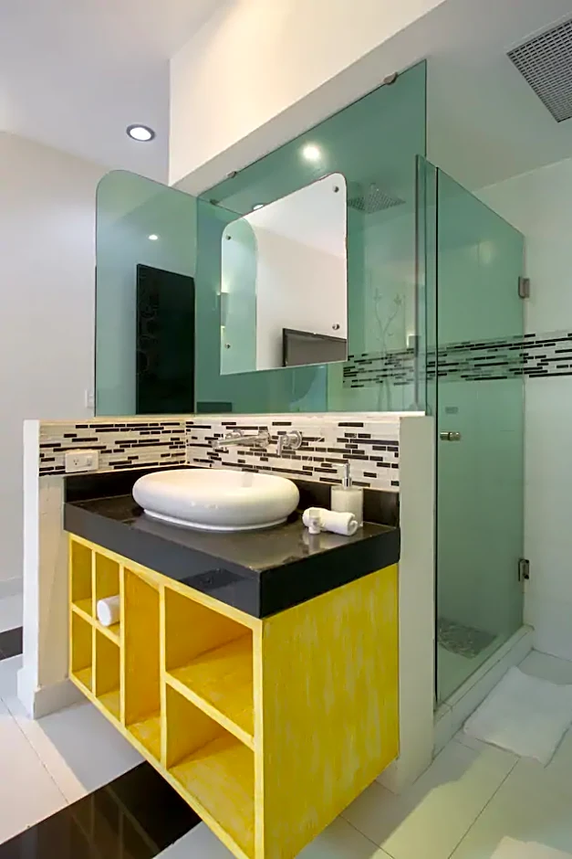 Casa Kaoba Hotel & Suites
