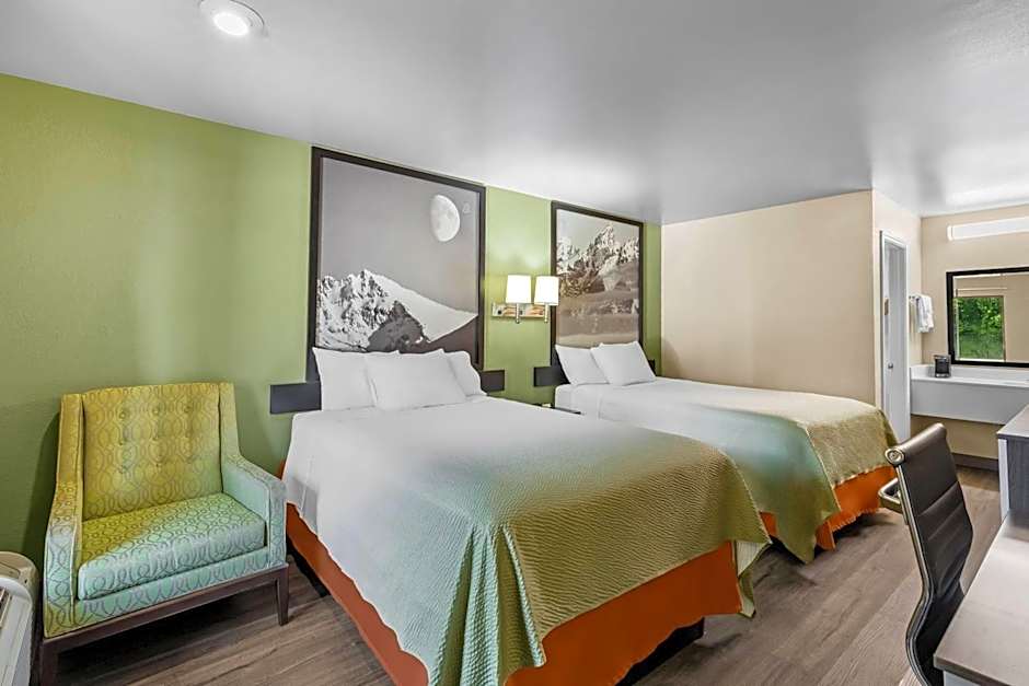 Super 8 by Wyndham Acworth/Atlanta Area