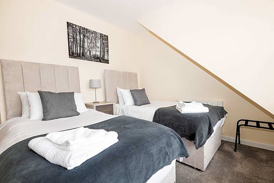 Loch Ness Gate House