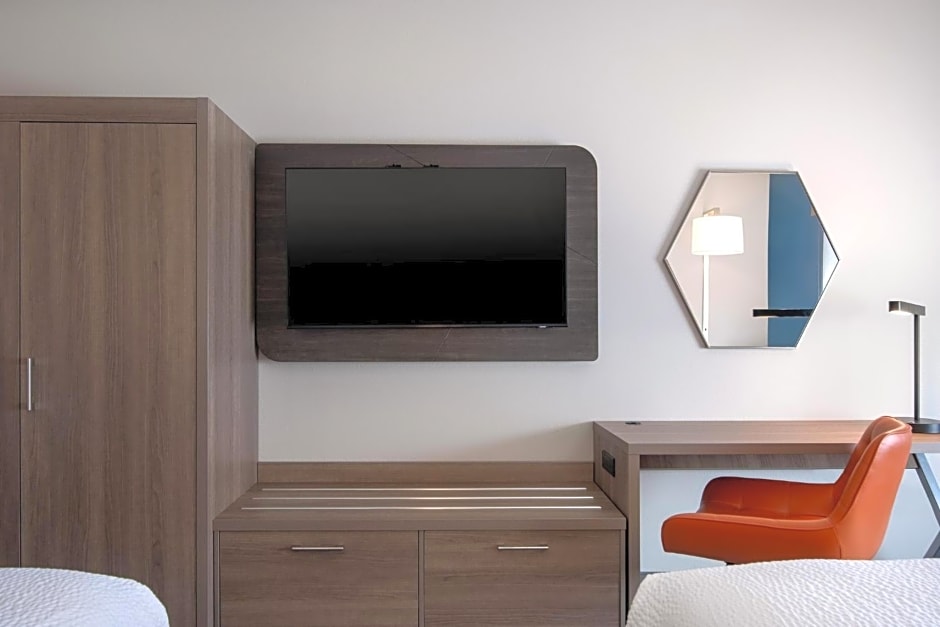 Holiday Inn Express Hotel & Suites Prattville South By IHG