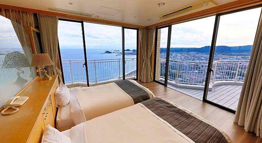 Kamogawa Grand Tower