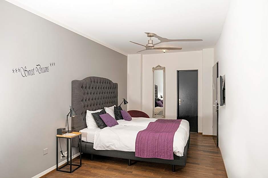 Boutique Hotel Weisses Kreuz - Adult only Hotel