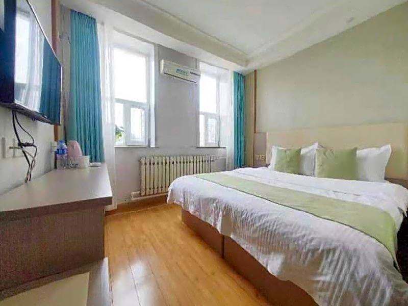 GreenTree Alliance Hulunbeier Zhalantun Railway Station Hotel