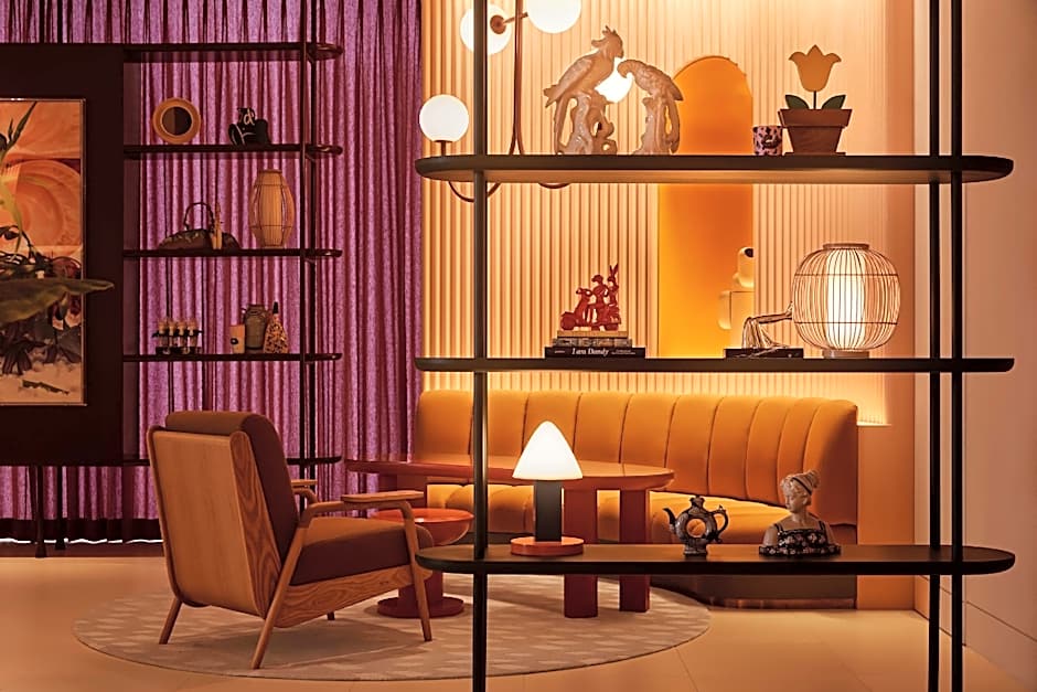 The Standard, Bangkok Mahanakhon