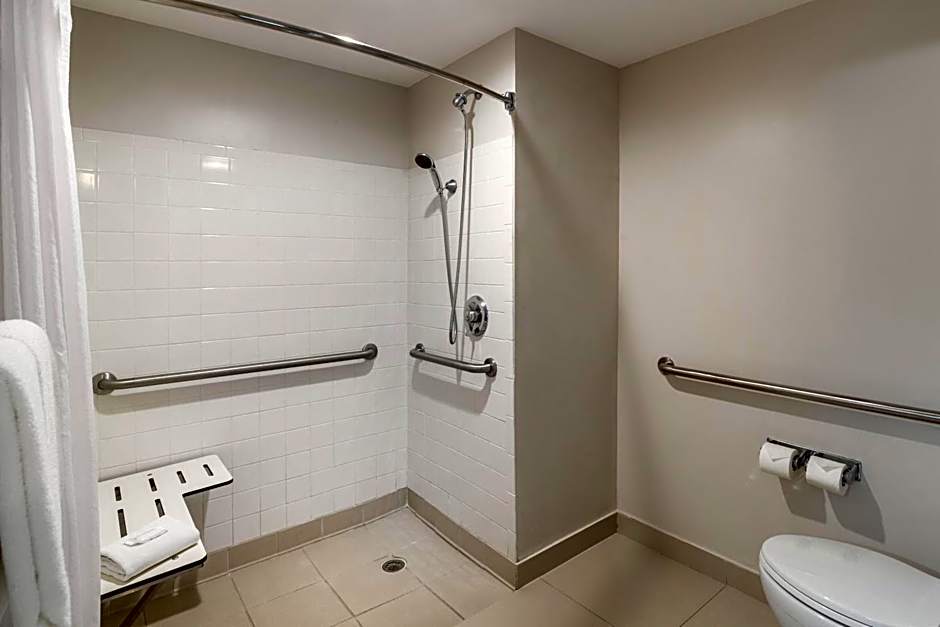 HOM Hotel Gainesville, SureStay Collection by Best Western