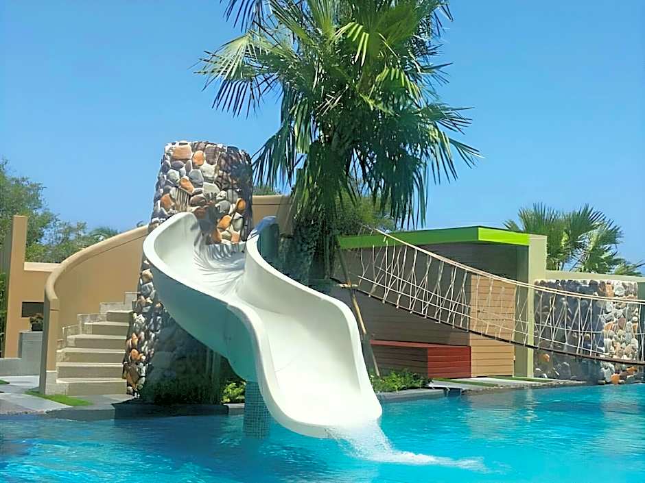 Long Beach Cha-Am Hotel