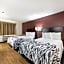 Red Roof Inn Auburn