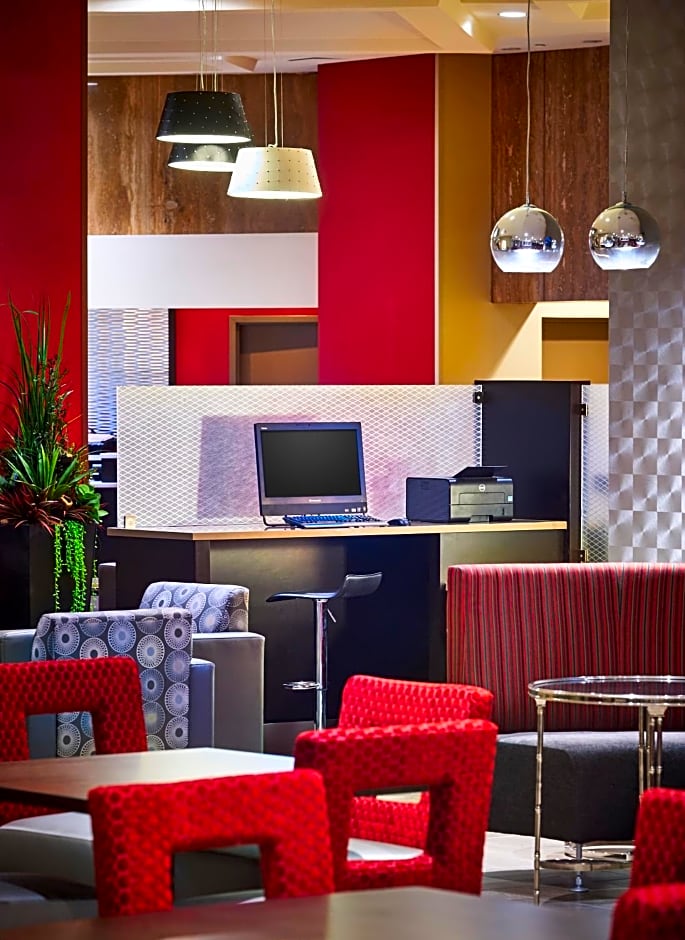 Best Western Plus Waterfront Hotel