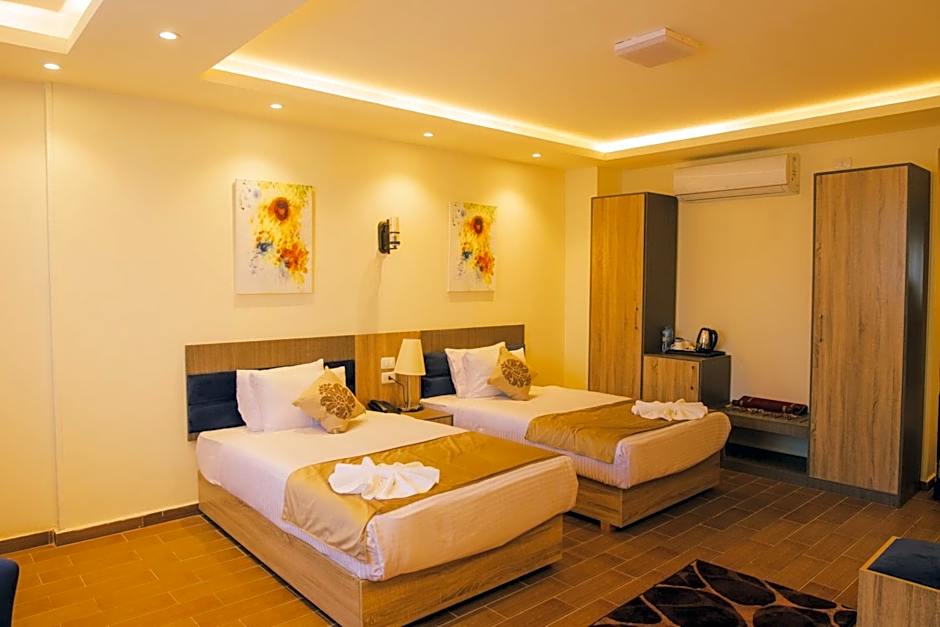 Jewel Green Mountain Hotel