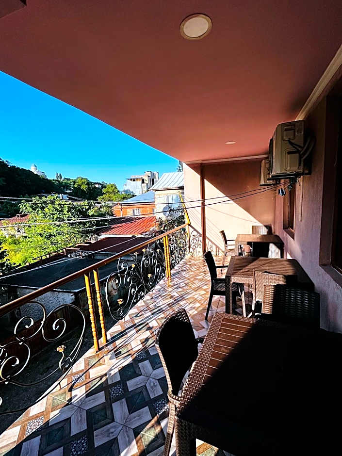 Georgian Palace Hotel