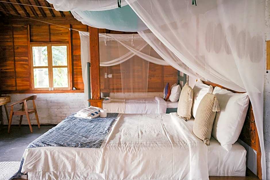 Ubuntu Eco Yoga Retreat Center 