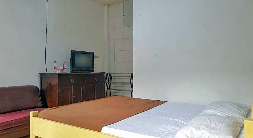 Hotel Jaya Kusuma near Candi Prambanan