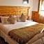 Weskar Lodge