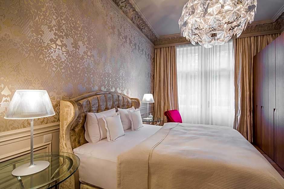 Rubin Luxury Apartments