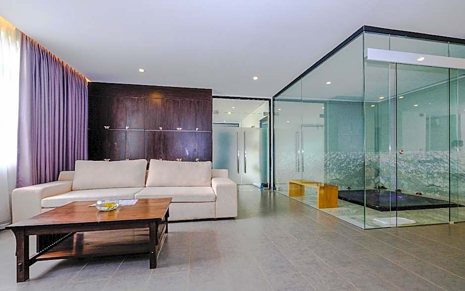 Saint Simeon Beach Residence