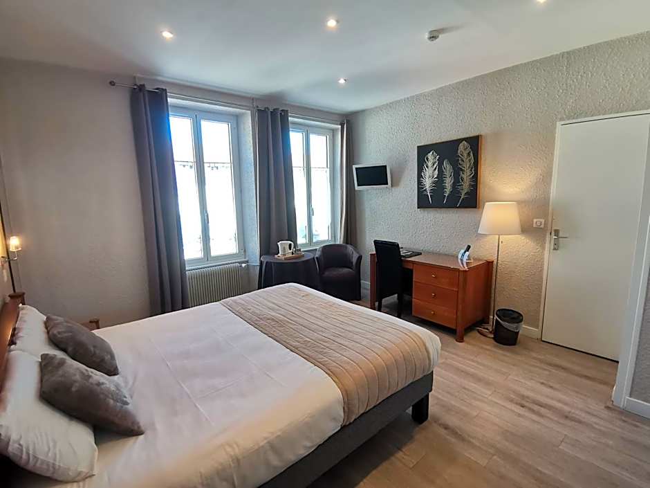 Logis Hotel Le Cerf