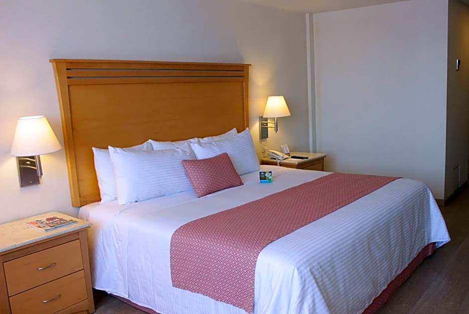 Hotel Palacio Azteca Tijuana, Trademark by Wyndham