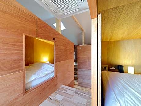 Standard Dormitory Room (Female-only Floor)