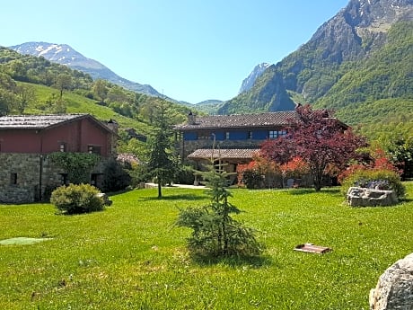 Casa Rural La Matuca, Senda Del Oso, Asturias