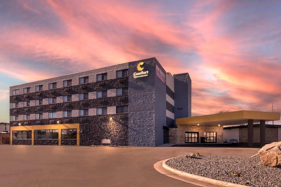 Comfort Inn & Suites