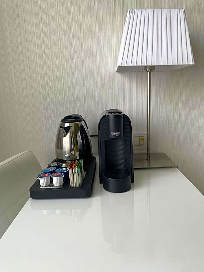 Hotel Zentral Castellana Norte