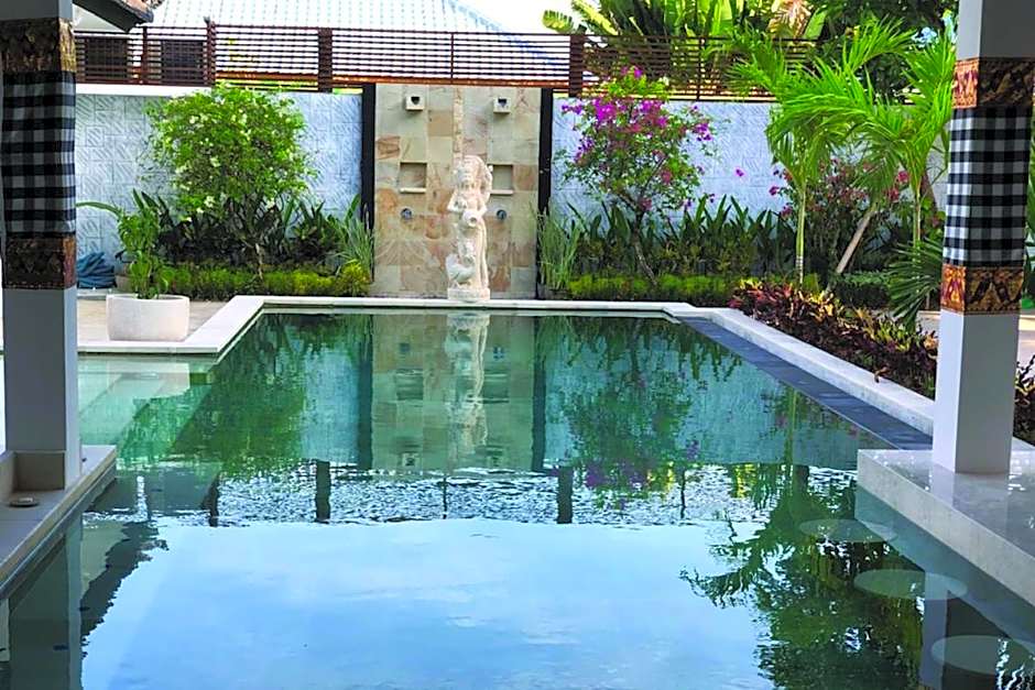 Villa Casablanca Surf Keramas