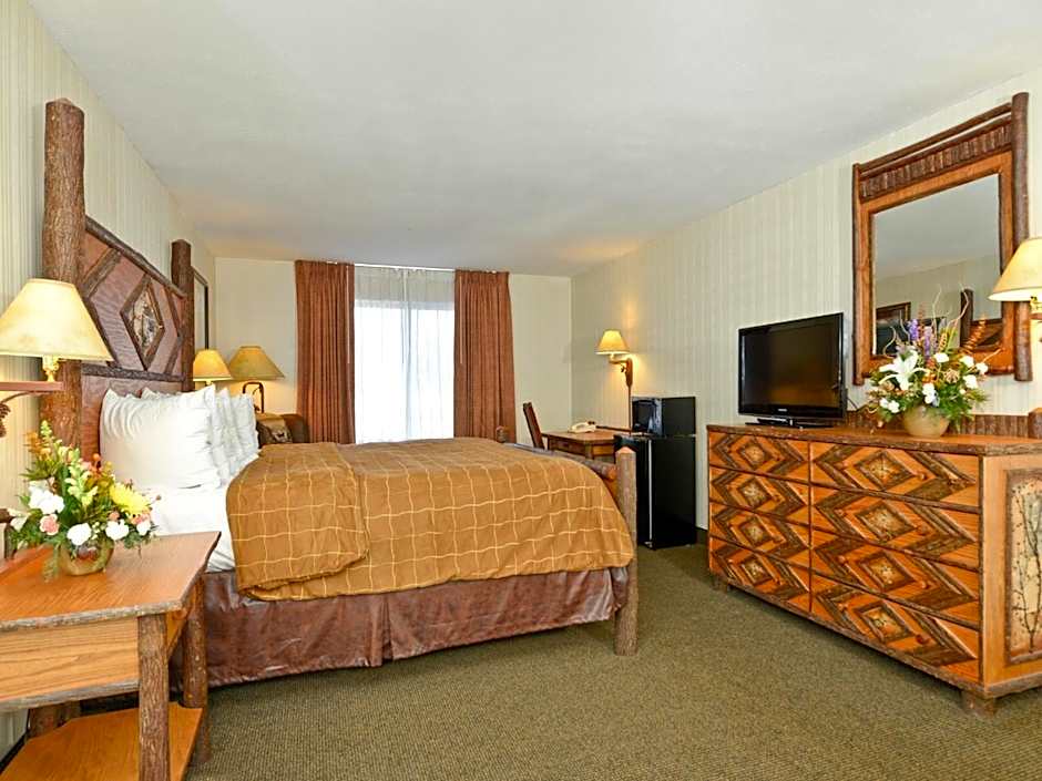 Clubhouse Inn