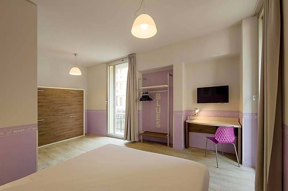 Hotel Nologo