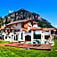 Castelir Suite Hotel