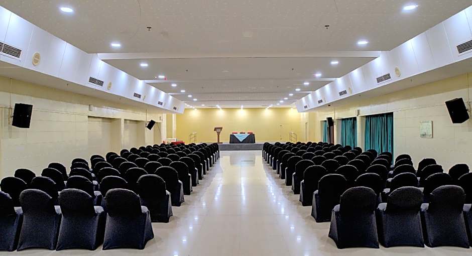 Fortune Pandiyan Hotel