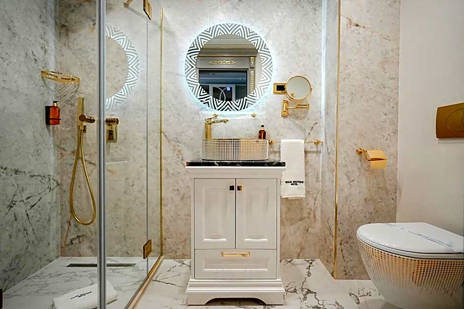 W Regal Boutique Hotel&Spa