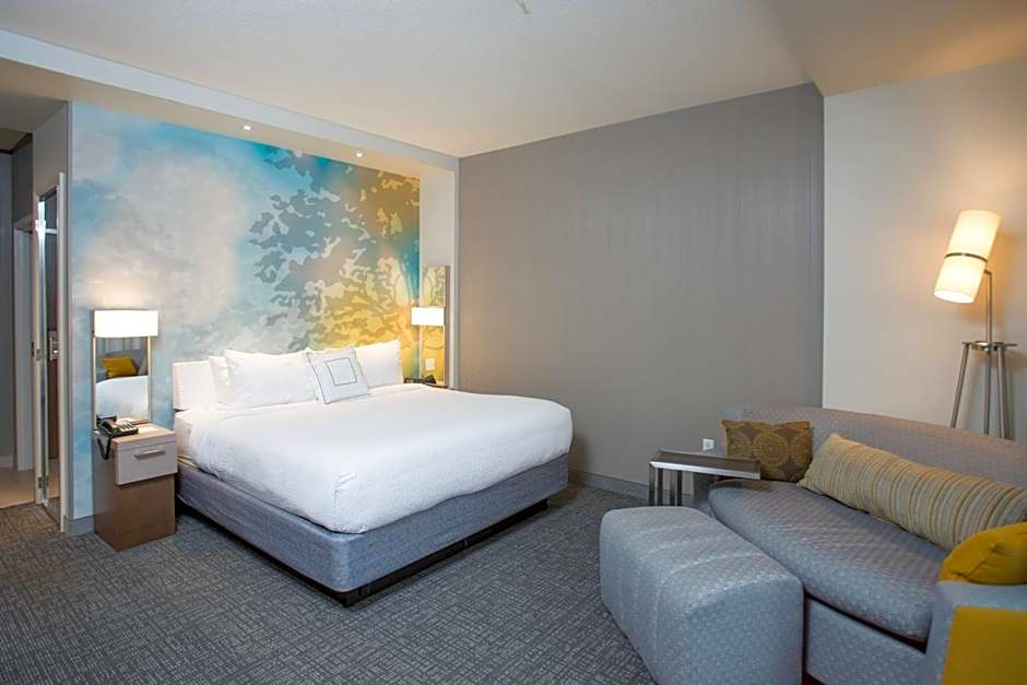 Courtyard by Marriott Albion