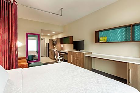 1King Hearing Access Studio Suite Ns With Tub