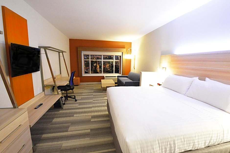 Holiday Inn Express & Suites Toledo South - Perrysburg By IHG