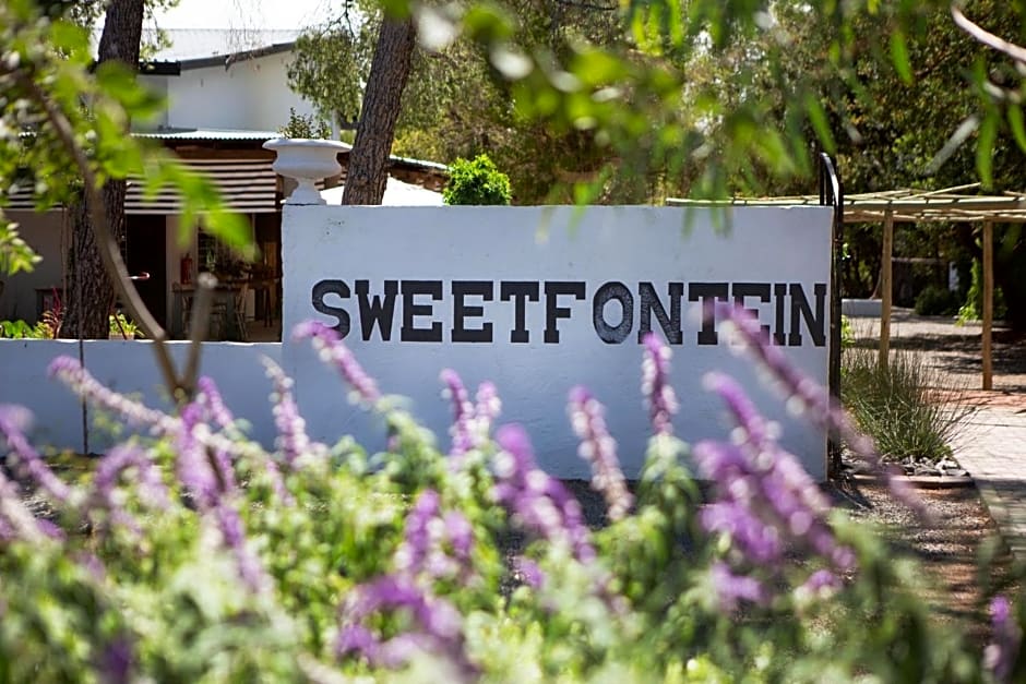 Sweetfontein Boutique Farm Lodge